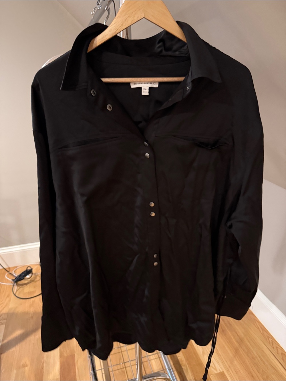 Banana Republic Black Snap-Front Women's Shirt
